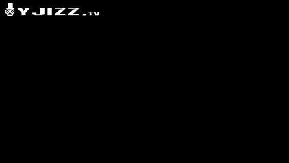 先让高科技炮鸡把模特女友操高潮再挺着鸡巴后入内射